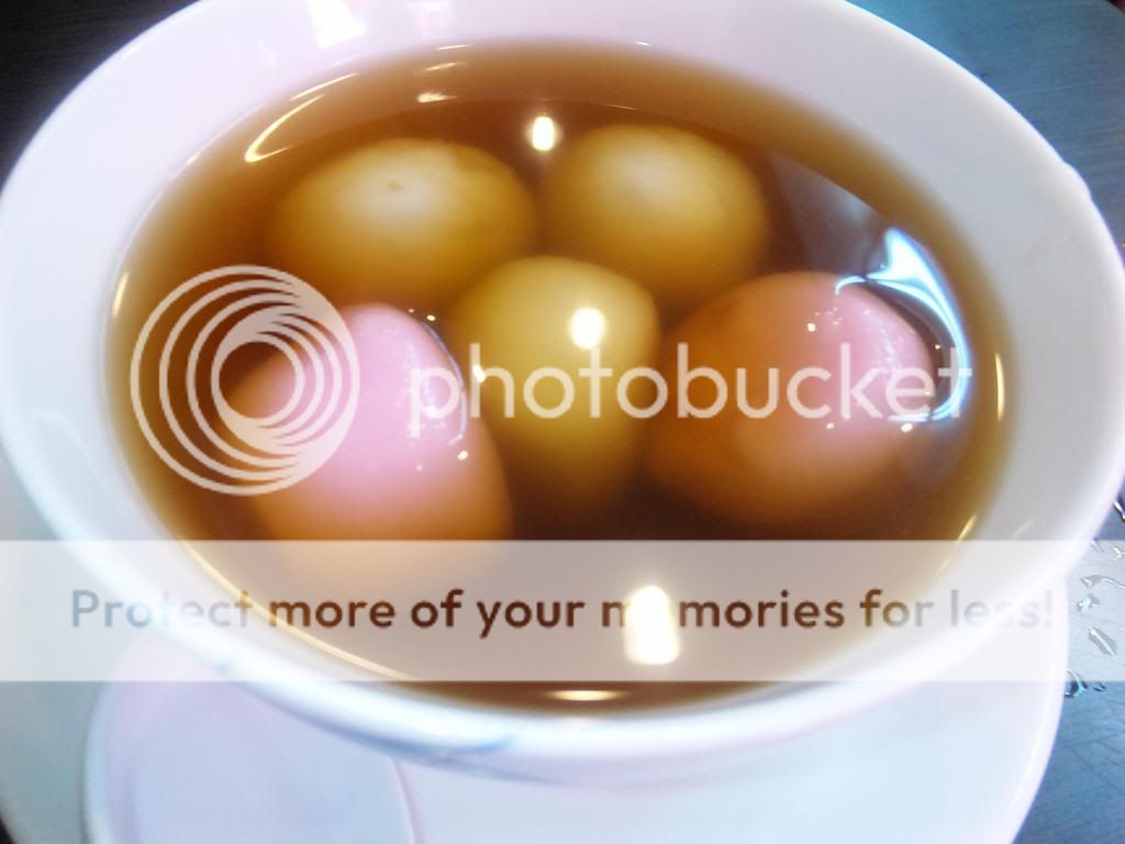 alternative text