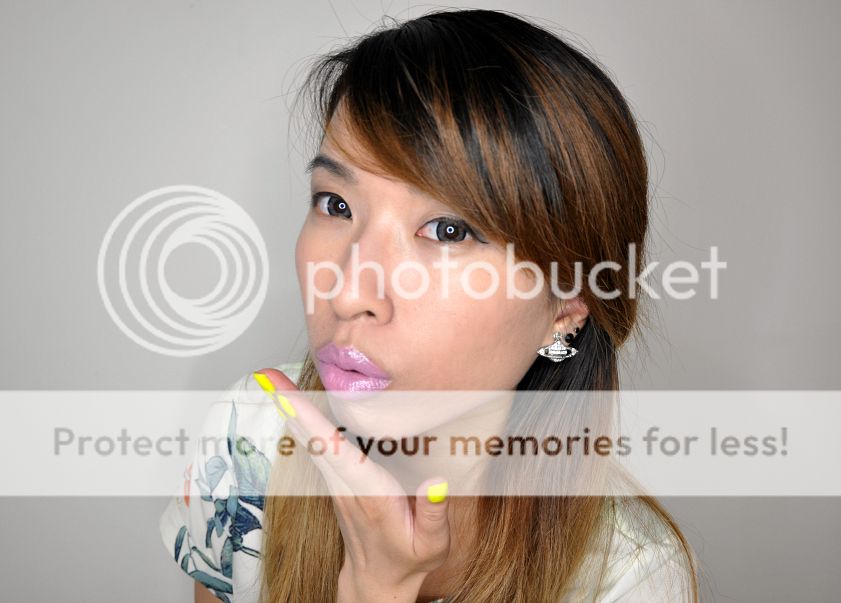 INTERNATIONAL NATIONAL KISSING DAY FEATURING POLYSPORIN AND A SURPRISE FOR MY READERS